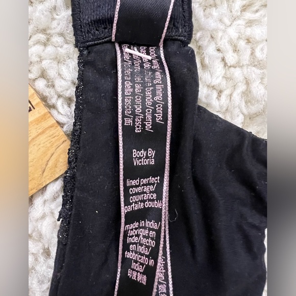 Women’s Size 38C Body by Victoria Secret Bra GUC - Picture 6 of 9